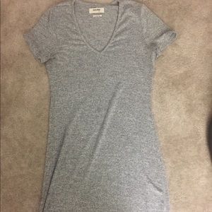 Cotton v-neck dress